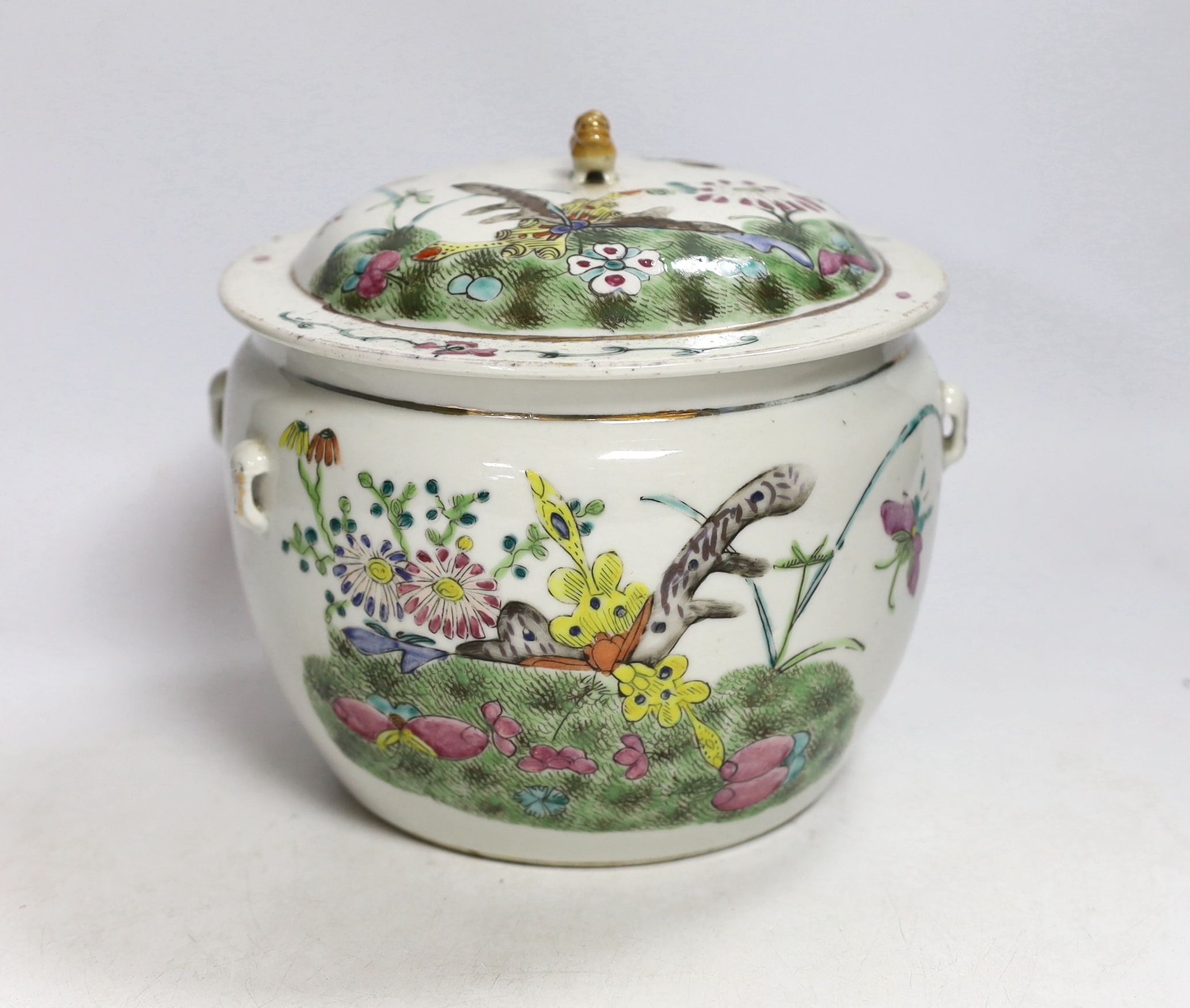 A Chinese famille rose bowl and cover, 20cm in diameter